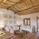 Borgo Smeraldo Villa