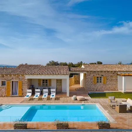 Borgo Smeraldo Βίλα Arzachena