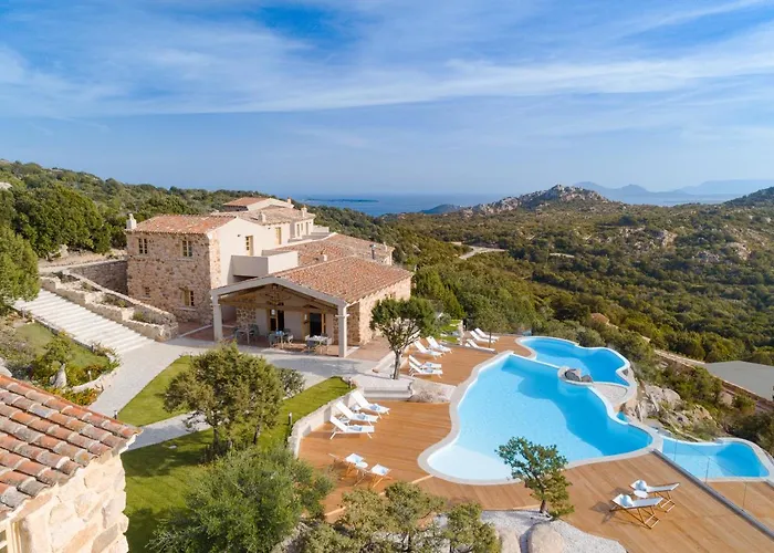 Borgo Smeraldo Villa